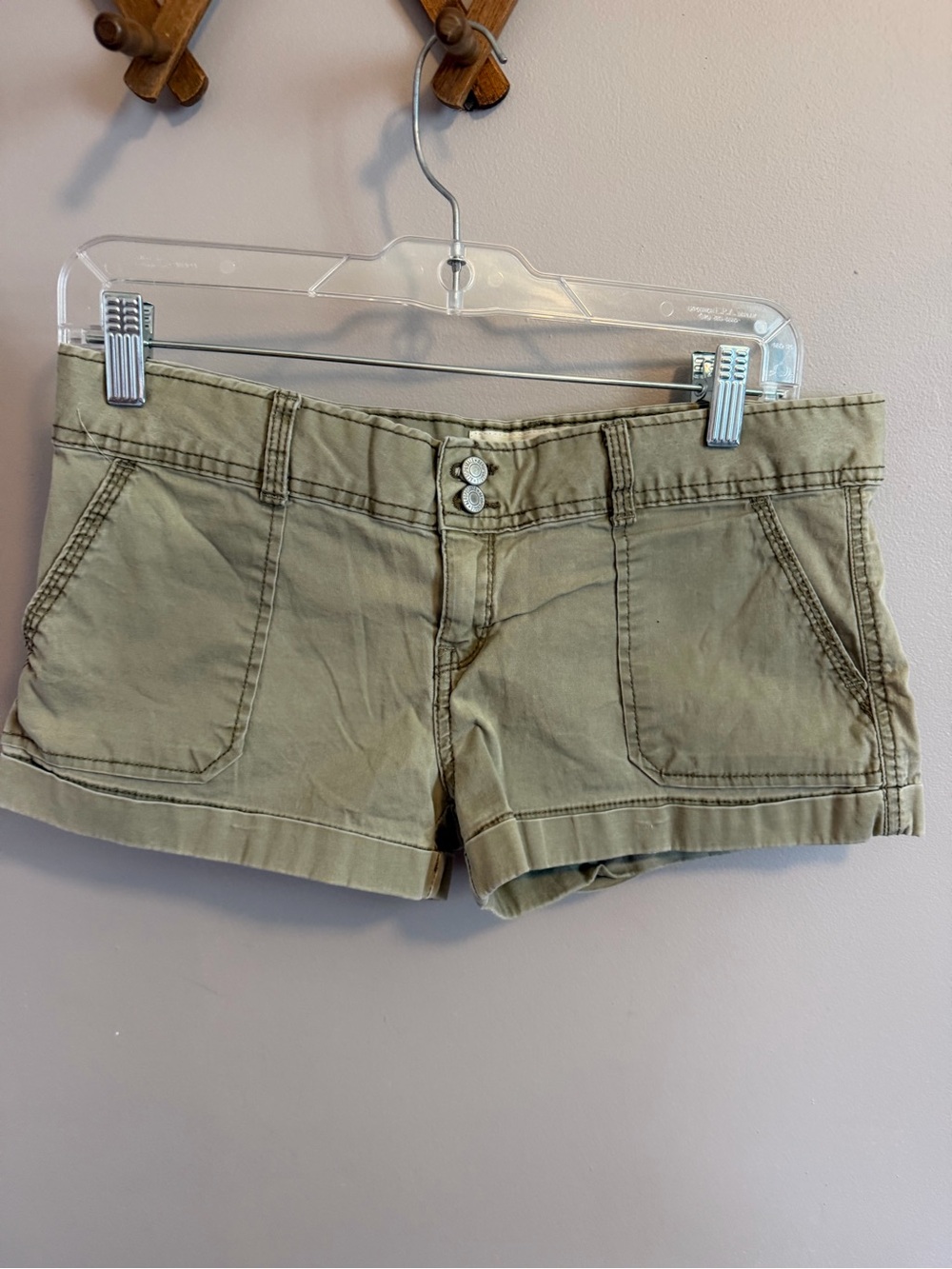 Aeropostale Y2K Low Rise Micro Cargo Shorts Khaki 5/6